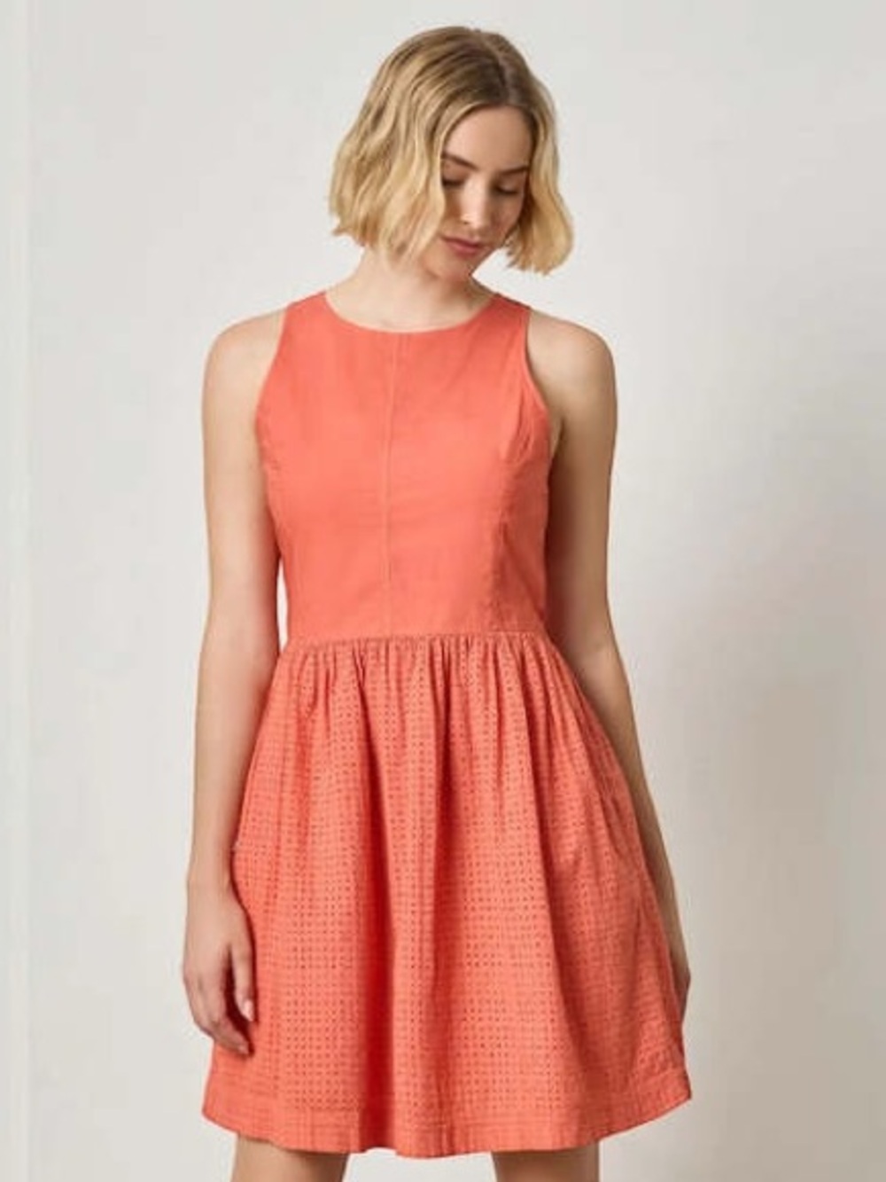 NWT Lilla P EYELET HIGH NECK MINI DRESS Size Small Terracotta